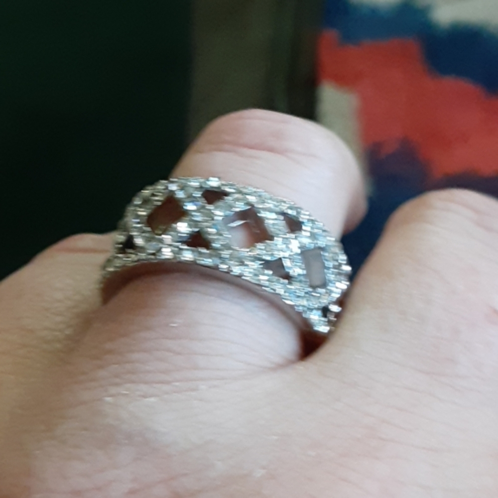 Women's Ring***ADD TO A BUNDLE***
